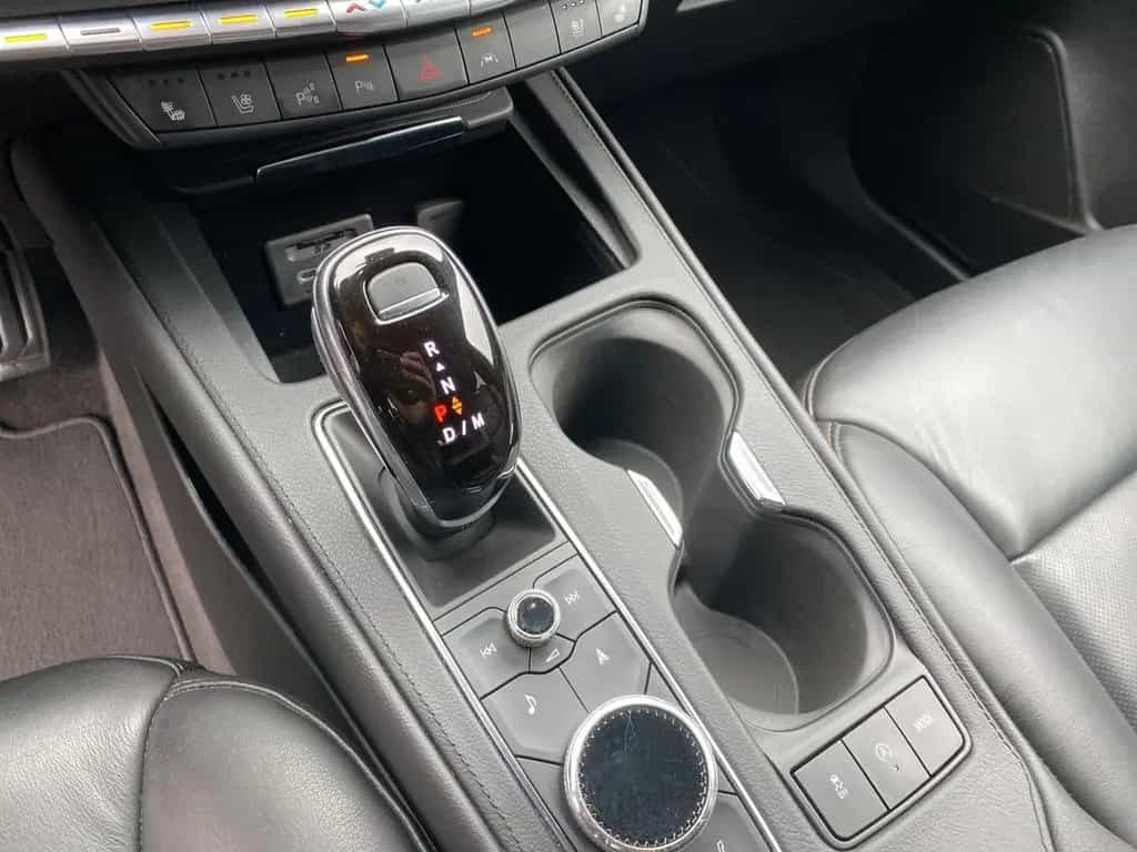 Cadillac XT4 Launch Edition SPORT AWD 2.0 TD Dig.Cockpit 11/2020-photo-16