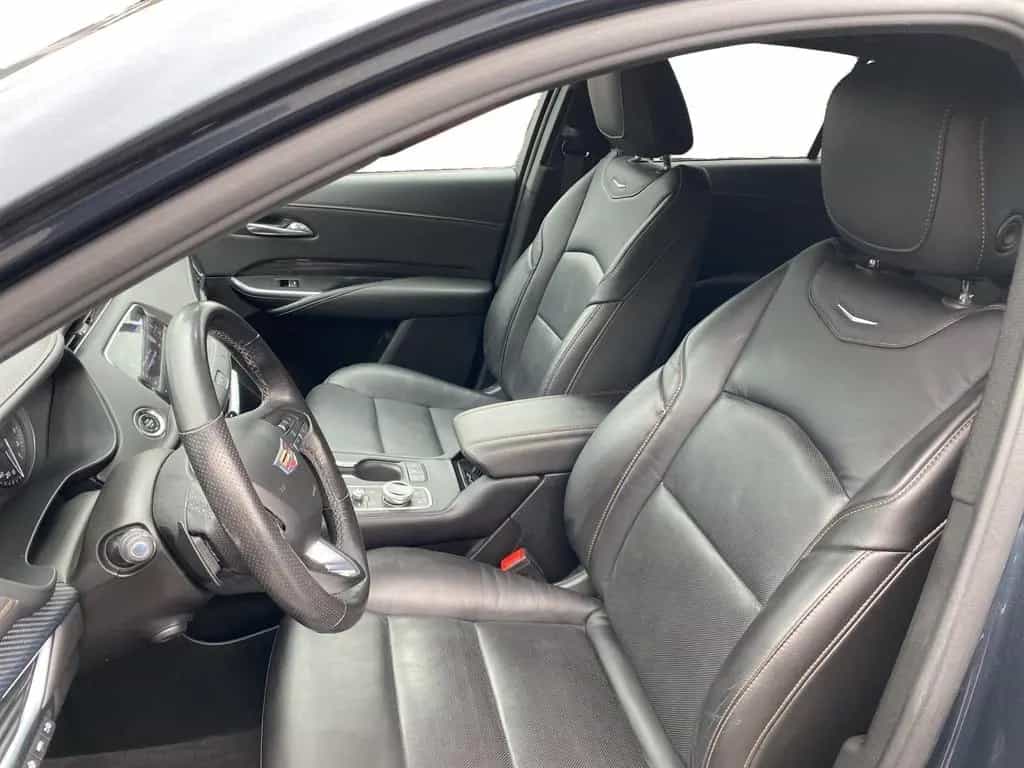 Cadillac XT4 Launch Edition SPORT AWD 2.0 TD Dig.Cockpit 11/2020-photo-17