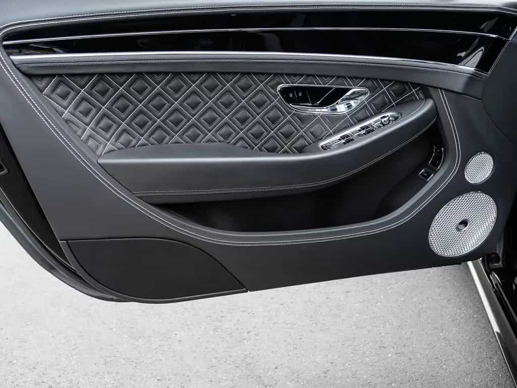 Bentley Continental GT W12 Speed Onyx, Akrapovic Exhaust 03/2022-photo-27