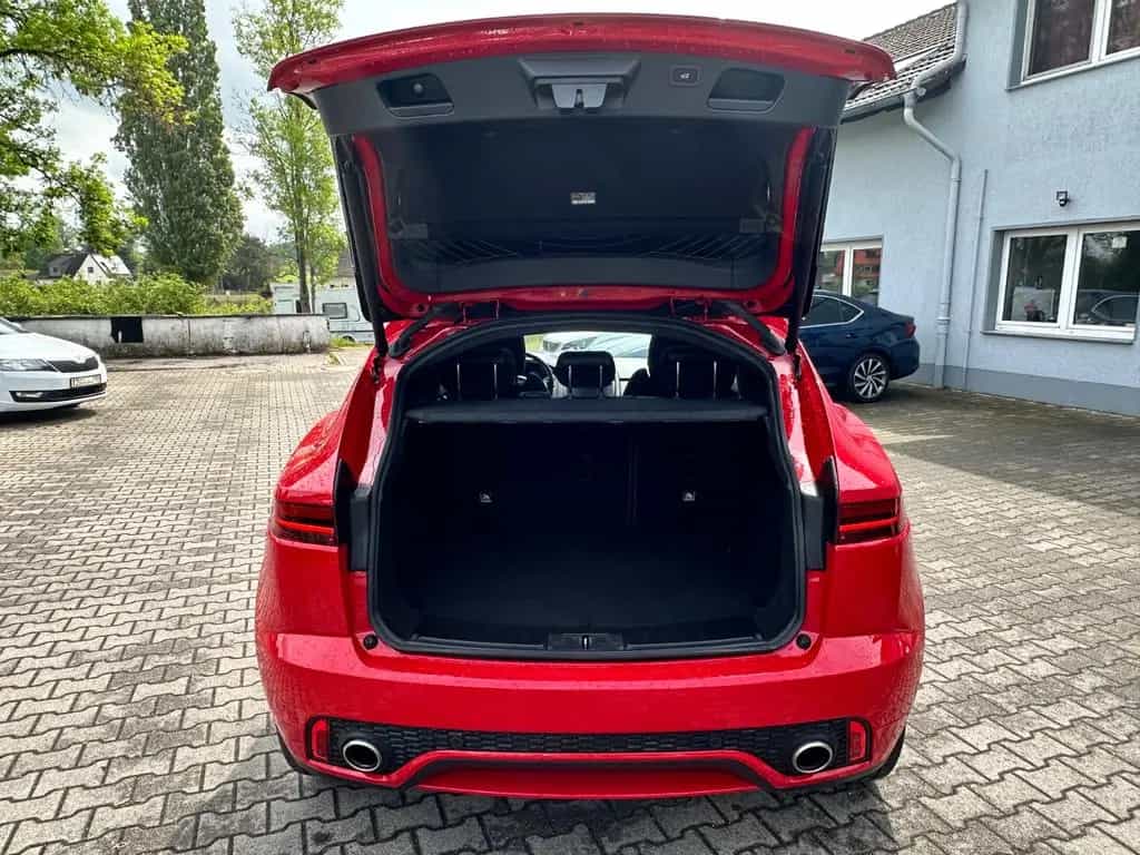 Jaguar E-Pace R-Dynamic SE AWD*NAVI*LEDER*PANO*HUD* 02/2019-photo-8