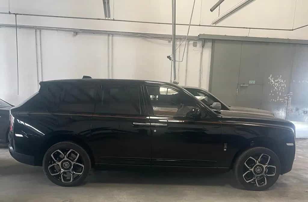 Rolls-Royce Cullinan Black Badge 4 Seats MY24  450.000 E Net null-photo-1