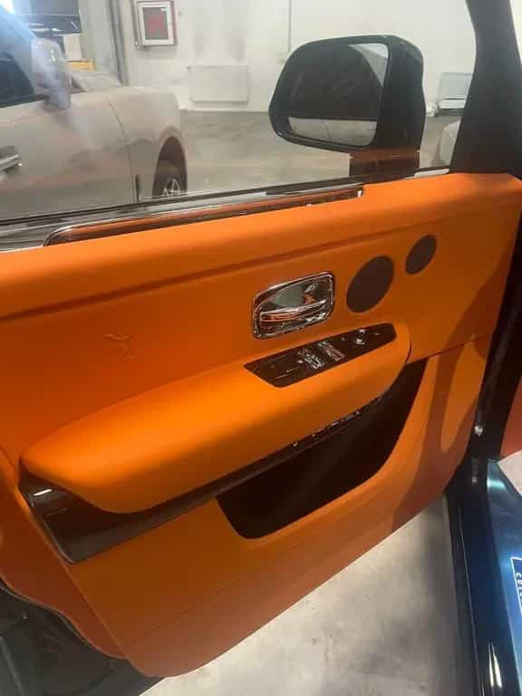 Rolls-Royce Cullinan Black Badge 4 Seats MY24  450.000 E Net null-photo-4