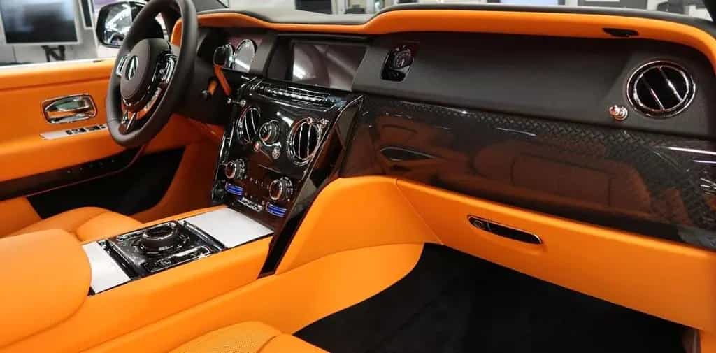 Rolls-Royce Cullinan Black Badge 4 Seats MY24  465.000 E Net null-photo-6