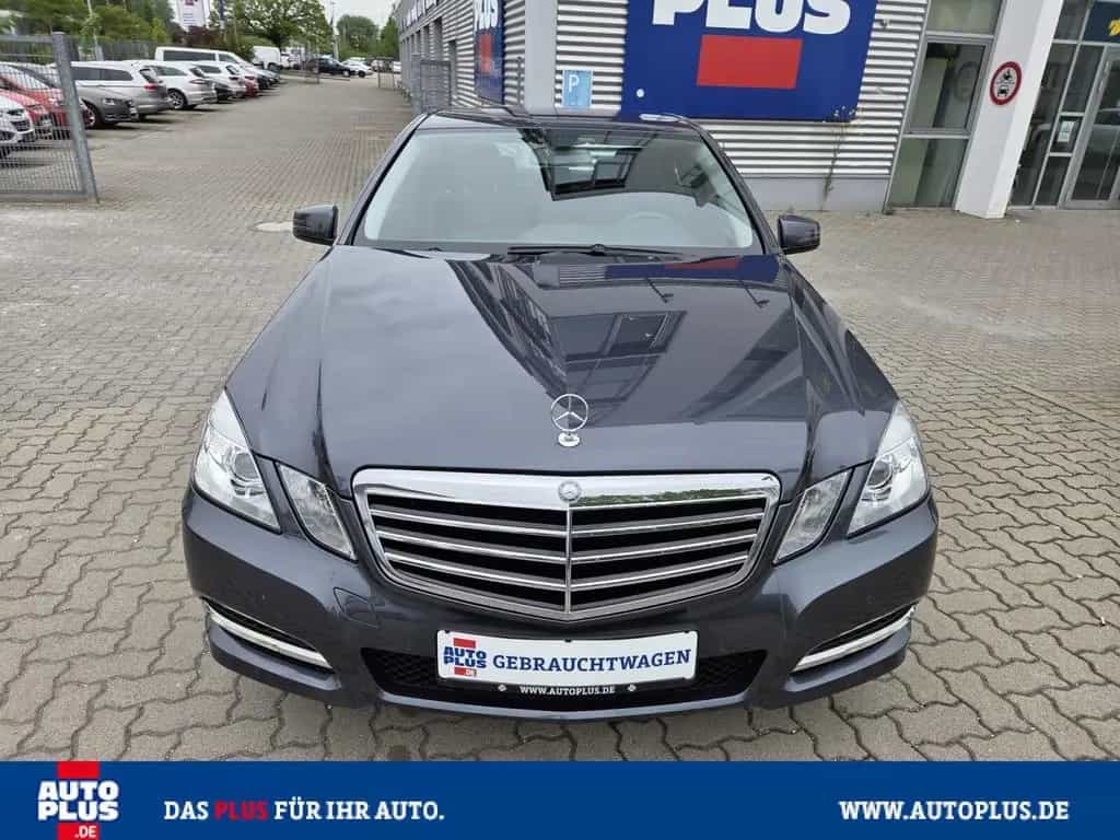 Mercedes-Benz E 200 BlueEFFICIENCY 7G-TRONIC Avantgarde NAVI+G 06/2012-photo-10