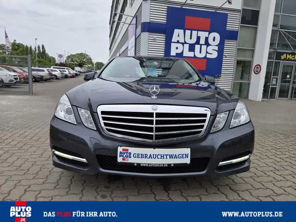 Mercedes-Benz E 200 BlueEFFICIENCY 7G-TRONIC Avantgarde NAVI+G 06/2012-photo-11