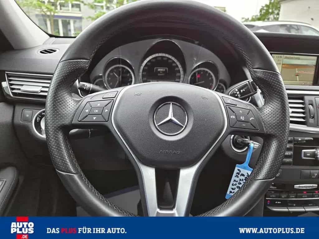 Mercedes-Benz E 200 BlueEFFICIENCY 7G-TRONIC Avantgarde NAVI+G 06/2012-photo-17