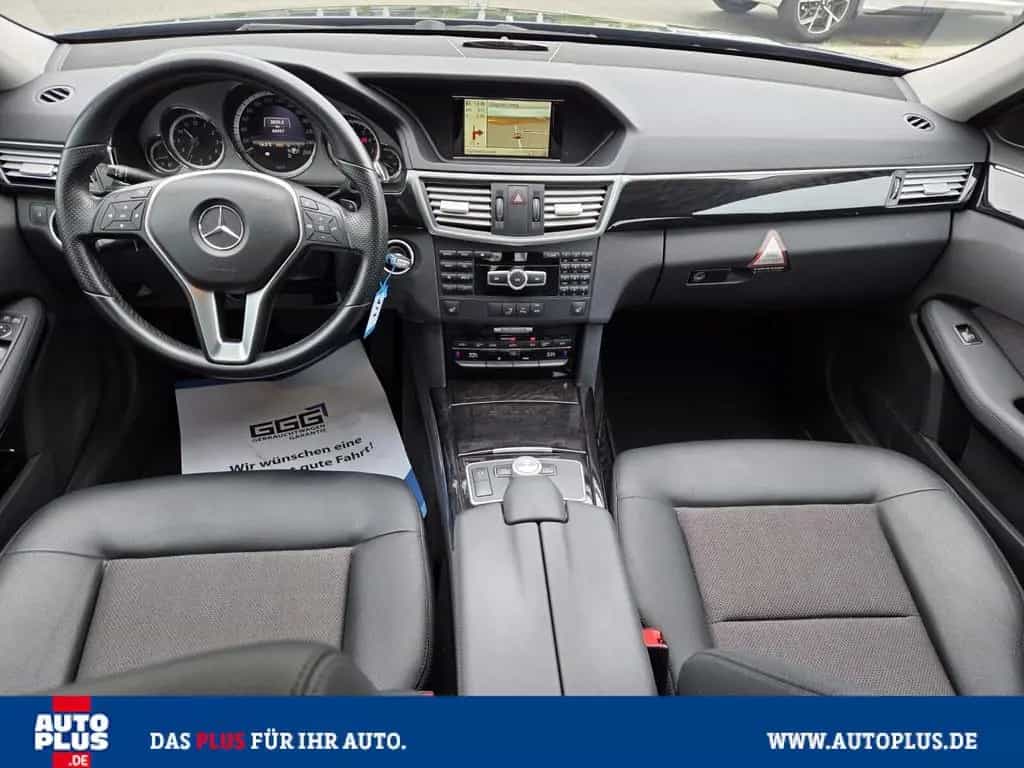 Mercedes-Benz E 200 BlueEFFICIENCY 7G-TRONIC Avantgarde NAVI+G 06/2012-photo-22