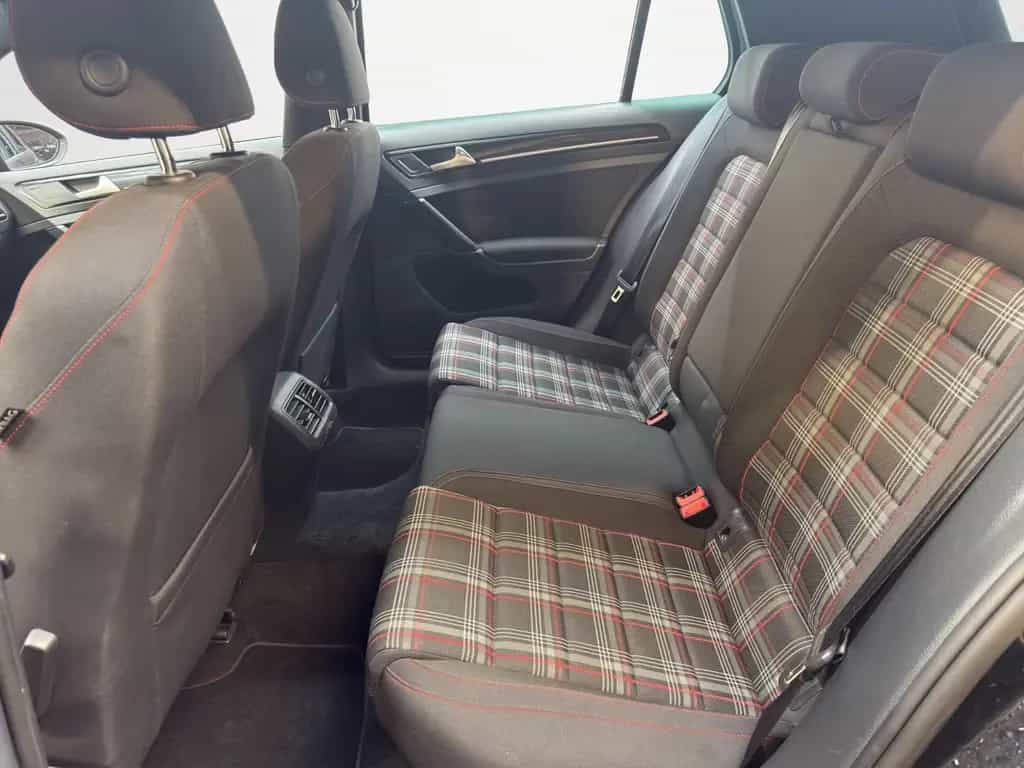 Volkswagen Golf VII Lim. GTI BMT 12/2016-photo-11