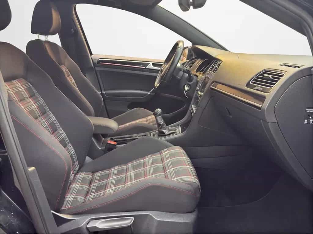 Volkswagen Golf VII Lim. GTI BMT 12/2016-photo-12