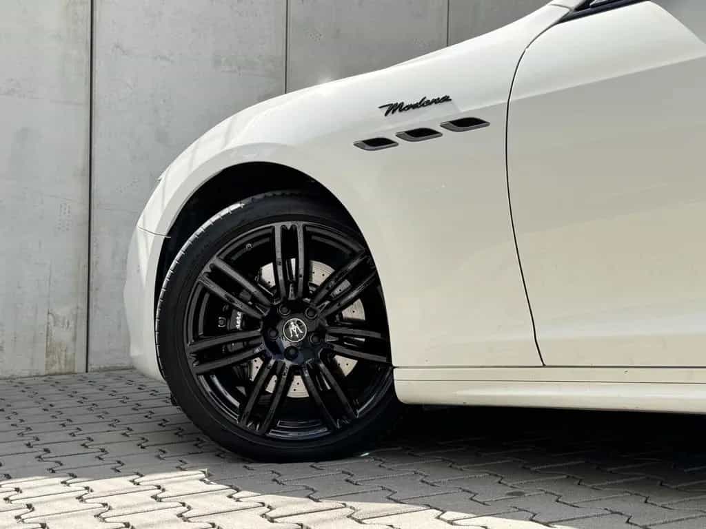 Maserati Ghibli 3.0 V6 350HP Modena/CarPlay/H&K/SR+WR 06/2022-photo-4
