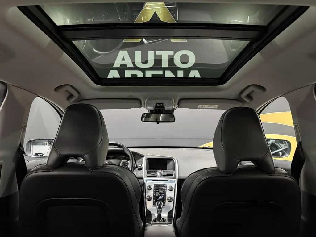 Volvo XC60 Ocean Race D3 Aut.*Pano*Navi*RFK*Leder*PDC 03/2016-photo-14