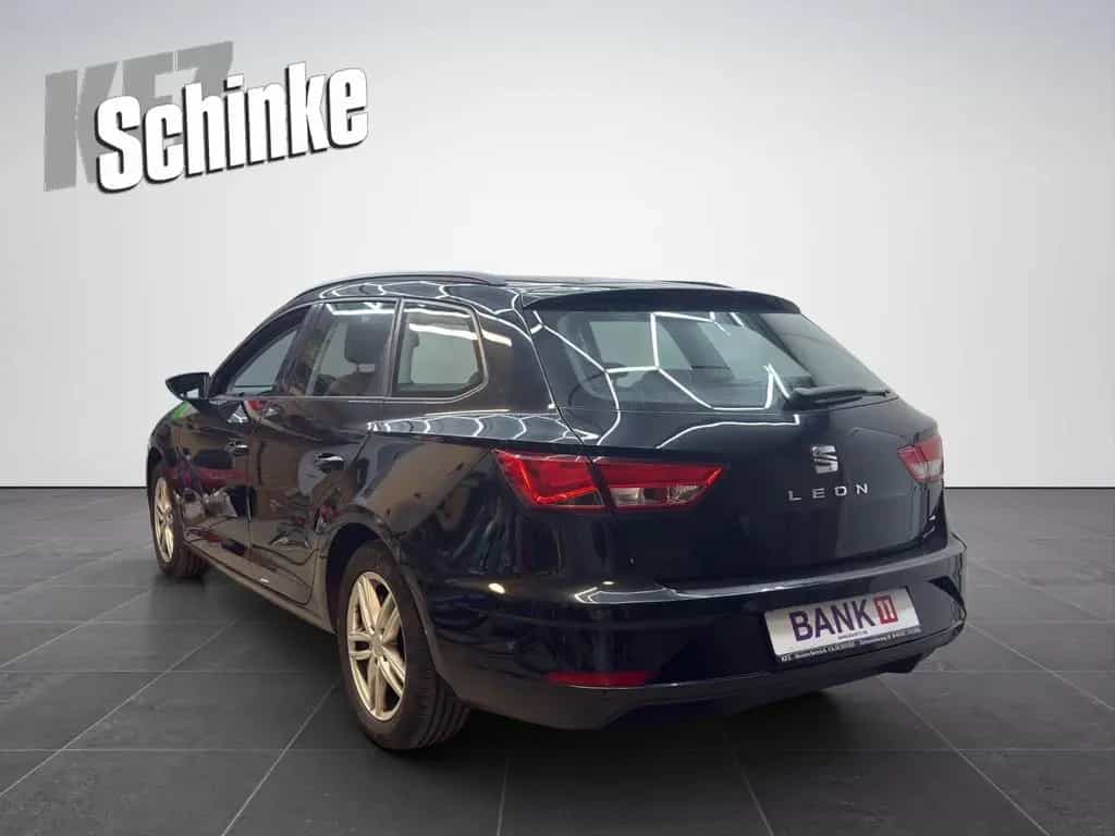Seat Leon ST Reference *Finanzierung* 02/2018-photo-4