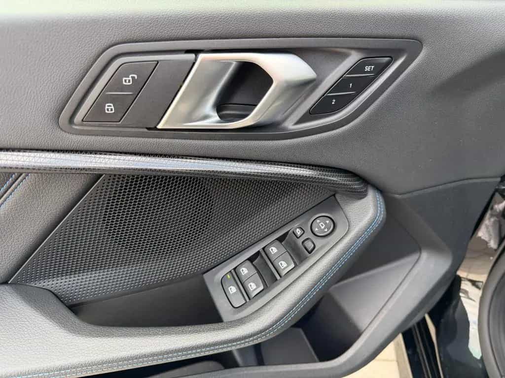 BMW 218 i Gran Coupe MSport*CAM*Pano*Memo*HUD*AHK*1.H 11/2024-photo-36