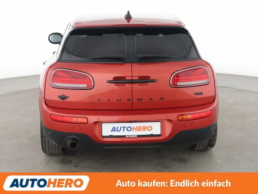 MINI One Clubman Clubman One*TEMPO*PDC*SHZ*LIM*ALU*KLIMA* 11/2019-photo-4