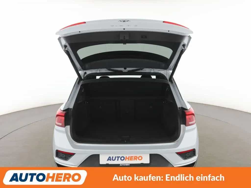 Volkswagen T-Roc 1.5 TSI ACT Sport*LED*NAVI*PDC*SHZ*KLIMA* 04/2018-photo-16