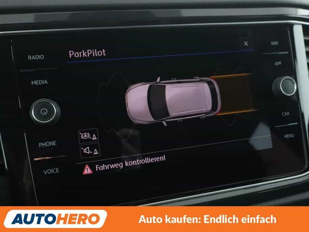 Volkswagen T-Roc 1.5 TSI ACT Sport*LED*NAVI*PDC*SHZ*KLIMA* 04/2018-photo-21