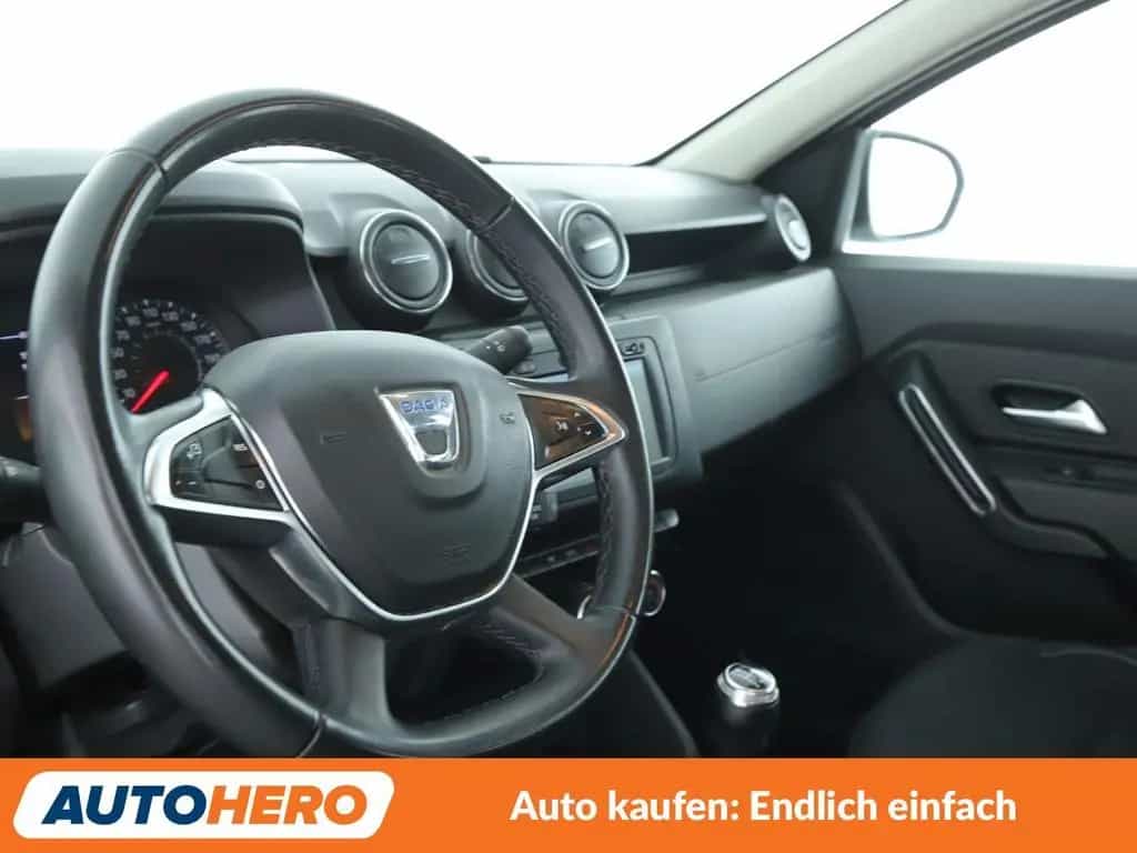 Dacia Duster 1.6 SCe Comfort *NAVI*CAM*SHZ*KLIMA* 05/2019-photo-10