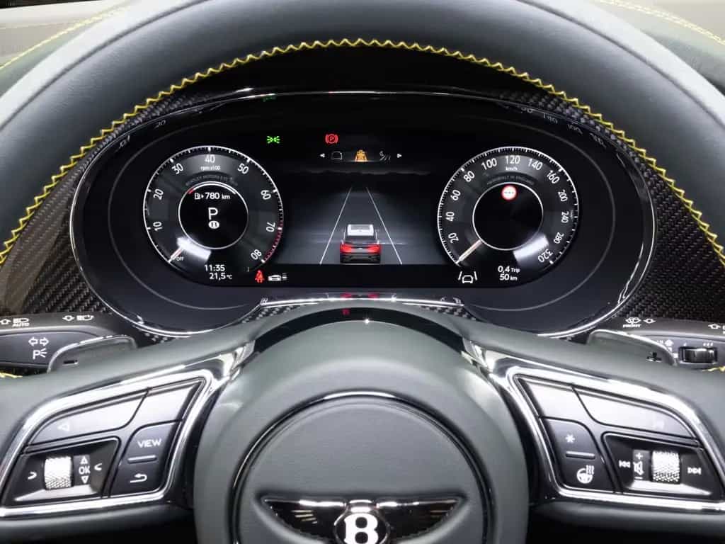 Bentley Bentayga Speed Akrapovic Exhaust, Parking Heater 10/2025-photo-15