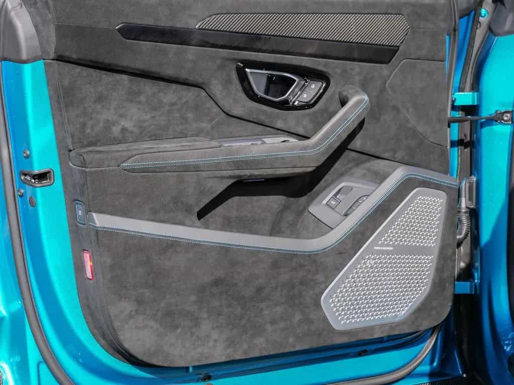 Lamborghini Urus Performante Blu Uranus, 23 Rim, 3D B&O 05/2024-photo-20