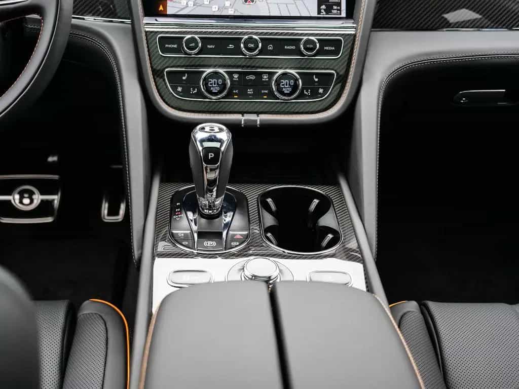 Bentley Bentayga Speed Akrapovic Exhaust 04/2026-photo-17