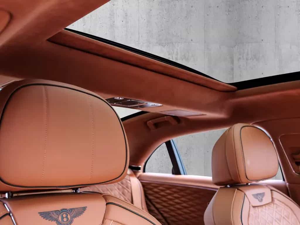 Bentley Flying Spur Azure Verdant 07/2024-photo-16