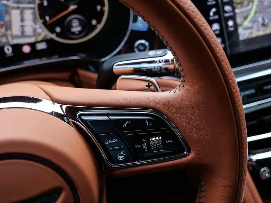 Bentley Flying Spur Azure Verdant 07/2024-photo-23