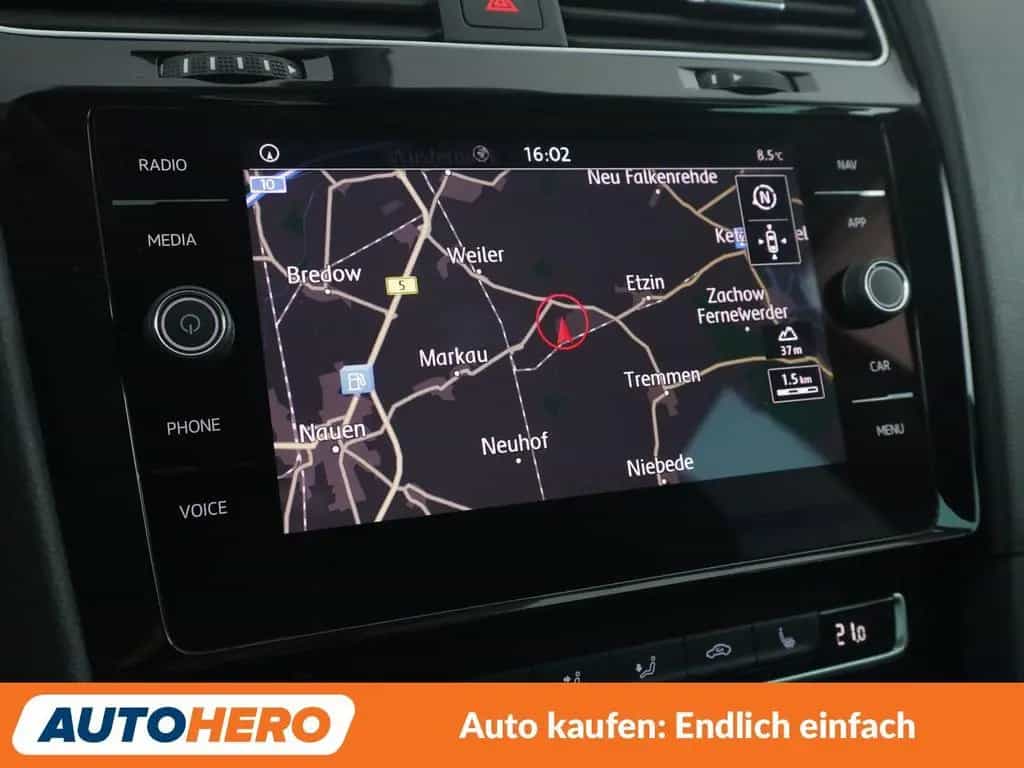 Volkswagen Golf VII 1.5 TSI ACT Highline BMT*NAVI*LED*PDC* 08/2019-photo-21