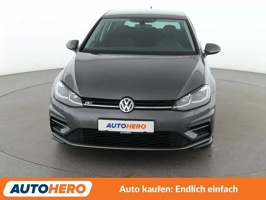 Volkswagen Golf VII 1.5 TSI ACT Highline BMT*NAVI*LED*PDC* 08/2019-photo-8