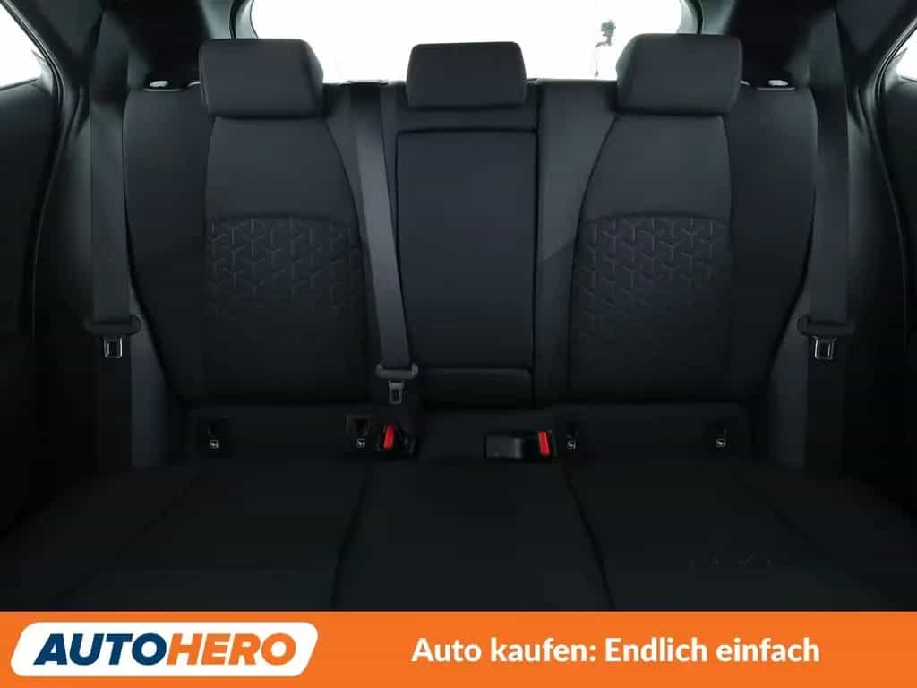 Toyota Corolla 1.2 Turbo Comfort*NAVI*ACC*CAM*SHZ*AHK* 09/2019-photo-15