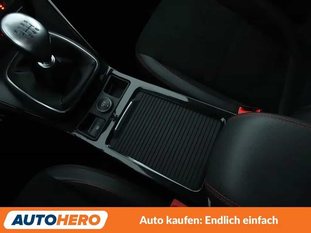 Ford Kuga 1.5 EcoBoost ST-Line *NAVI*CAM*BiXENON*SHZ* 07/2018-photo-23