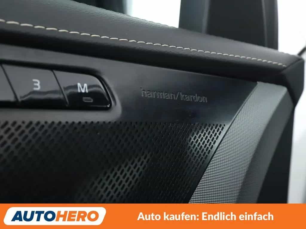Volvo XC90 2.0 B5 Diesel Mild-Hybrid R-Design AWD Aut. 10/2019-photo-28