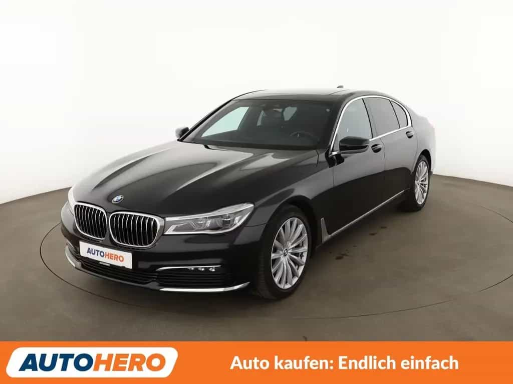 BMW 7 Series 740i Aut.*NAVI*LED*PDC*SHZ*TEMPO*ALU*PANO* 12/2018-photo-0