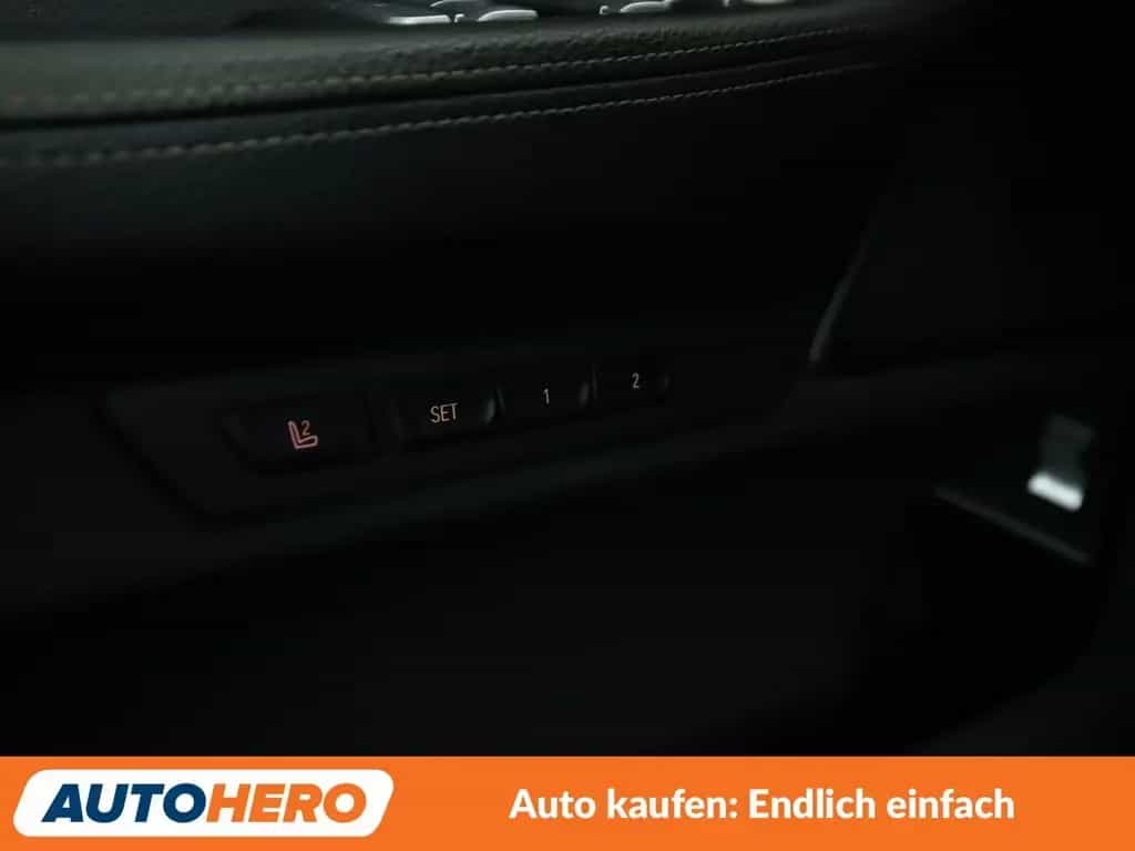 BMW 7 Series 740i Aut.*NAVI*LED*PDC*SHZ*TEMPO*ALU*PANO* 12/2018-photo-27
