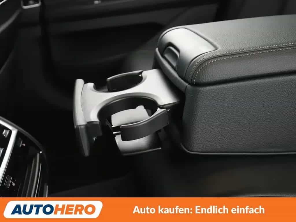 BMW 7 Series 740i Aut.*NAVI*LED*PDC*SHZ*TEMPO*ALU*PANO* 12/2018-photo-29
