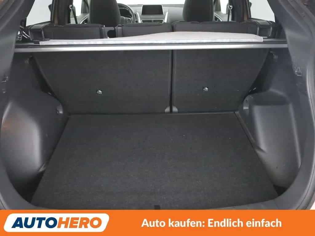 Mitsubishi Eclipse Cross 1.5 T-MIVEC 2WD *HUD*TEMP*CAM*PDC* 06/2018-photo-17