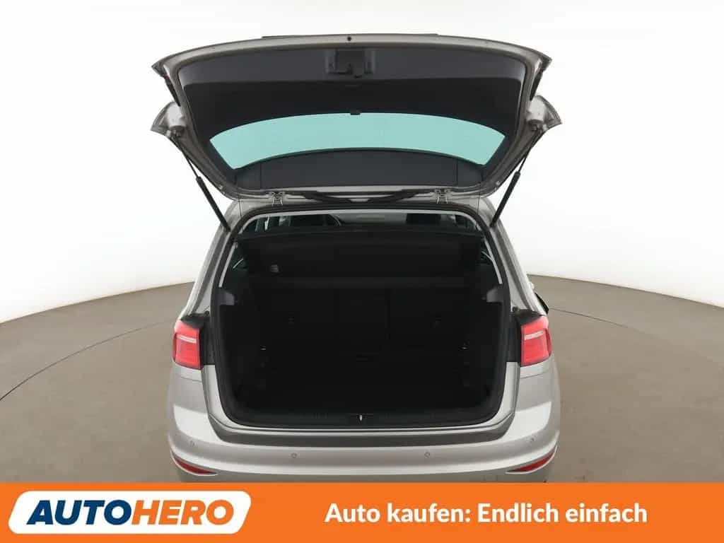 Volkswagen Golf VII Sportsvan 1.4 TSI Lounge BlueMotion 11/2015-photo-16