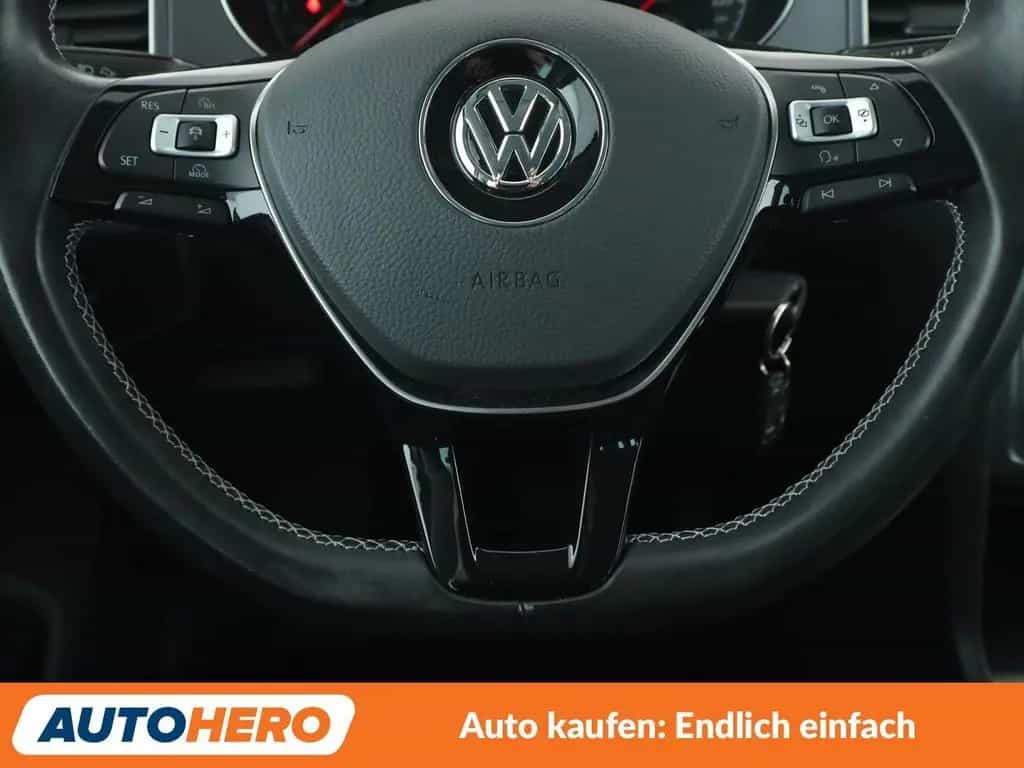 Volkswagen Golf VII Sportsvan 1.4 TSI Lounge BlueMotion 11/2015-photo-18