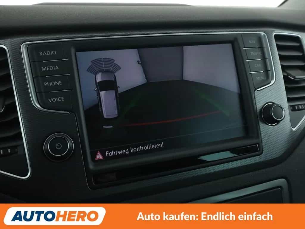 Volkswagen Golf VII Sportsvan 1.4 TSI Lounge BlueMotion 11/2015-photo-21
