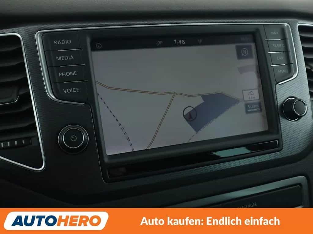 Volkswagen Golf VII Sportsvan 1.4 TSI Lounge BlueMotion 11/2015-photo-22