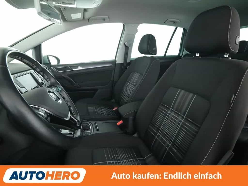 Volkswagen Golf VII Sportsvan 1.4 TSI Lounge BlueMotion 11/2015-photo-9