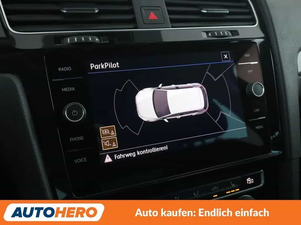 Volkswagen Golf VII 1.0 TSI IQ.DRIVE *NAVI*ACC*PDC*SHZ* 07/2019-photo-20