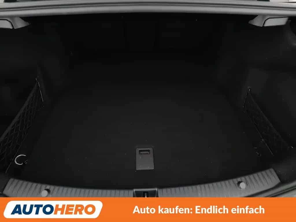 Mercedes-Benz C 43 AMG C-Klasse C 43 AMG 4Matic Aut.*NAVI*HUD*CAM*TEMPO 09/2016-photo-17