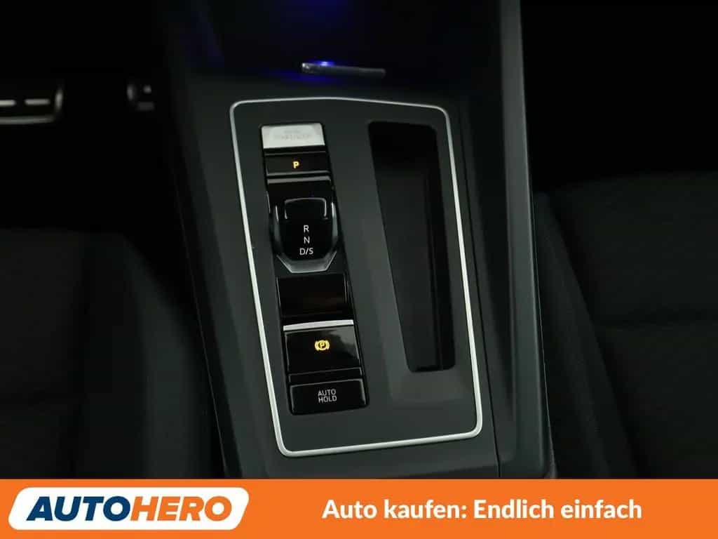 Volkswagen Golf VIII 2.0 TDI United Aut.*NAVI*LED*ACC* 04/2021-photo-23