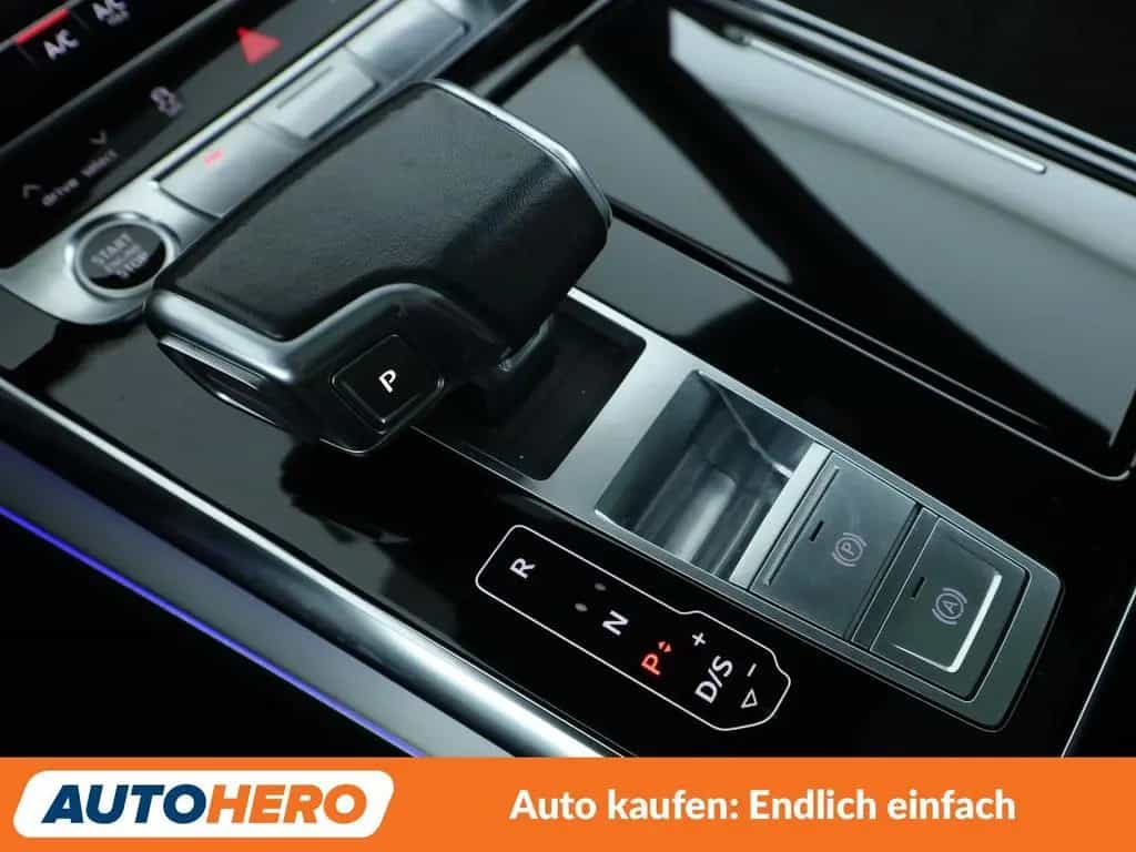Audi Q8 55 TFSI quattro S line Aut.*NAV*360CAM*ACC* 04/2022-photo-29