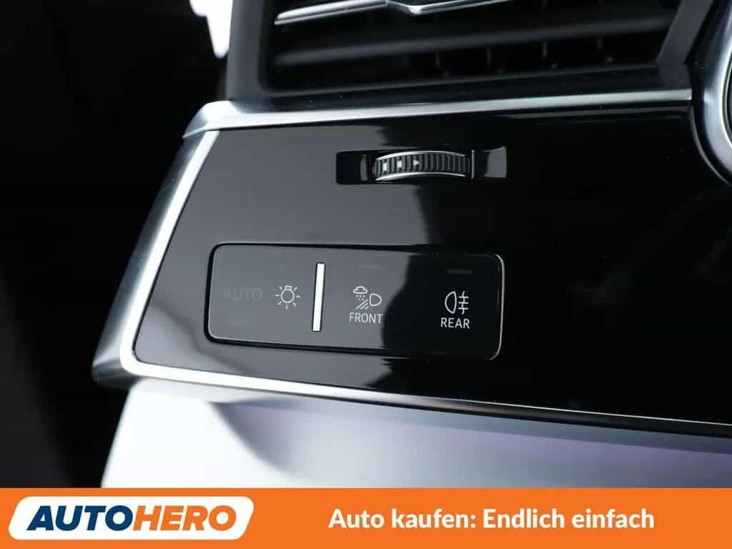Audi Q8 55 TFSI quattro S line Aut.*NAV*360CAM*ACC* 04/2022-photo-33