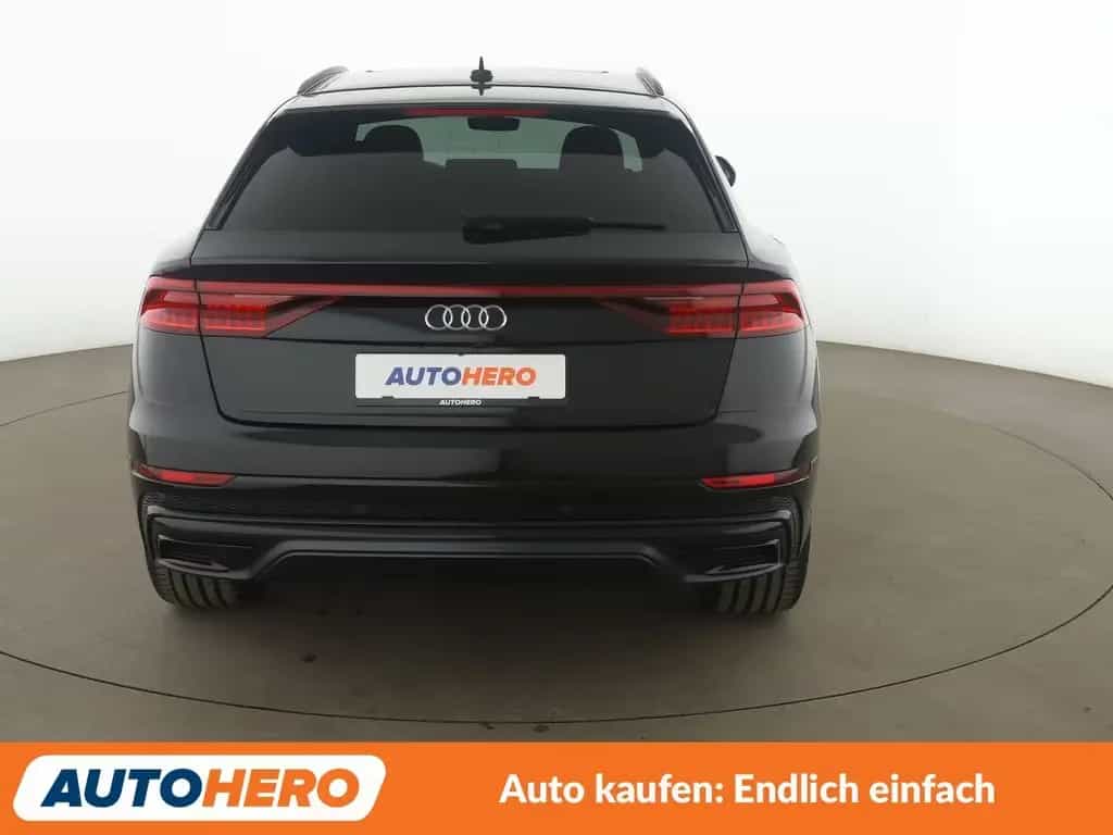 Audi Q8 55 TFSI quattro S line Aut.*NAV*360CAM*ACC* 04/2022-photo-4