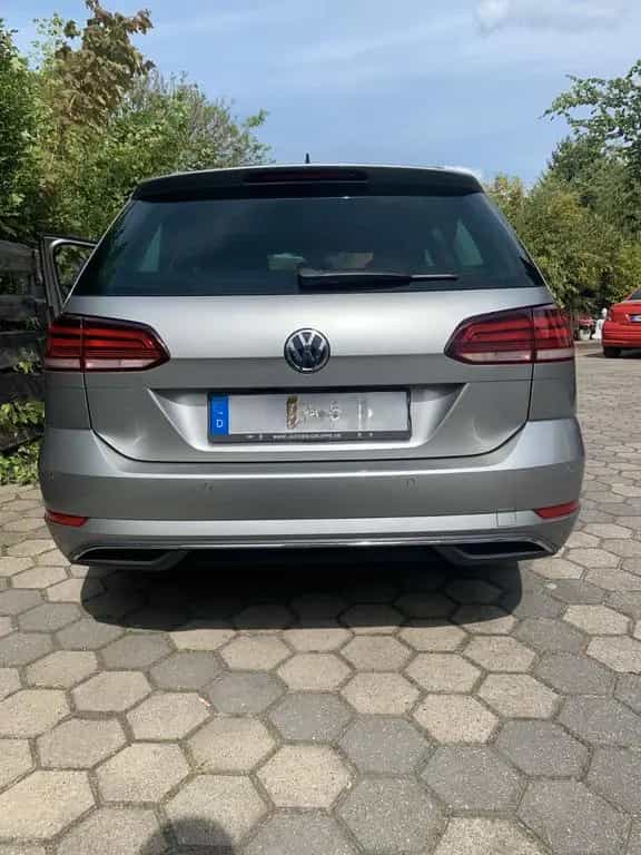 Volkswagen Golf VII 2.0 TDI SCR DSG IQ.DRIVE Variant 02/2020-photo-3