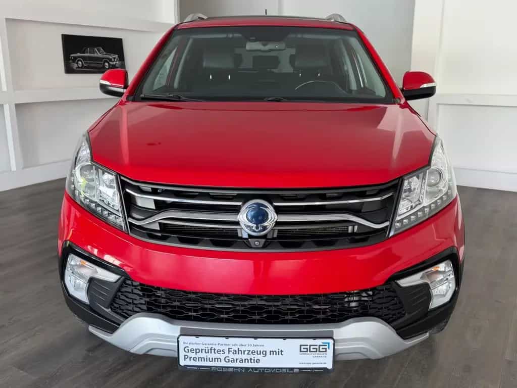 Ssangyong Korando Crystal 2x2 e-XDI 4WD+SHZ+NAVI 02/2018-photo-1