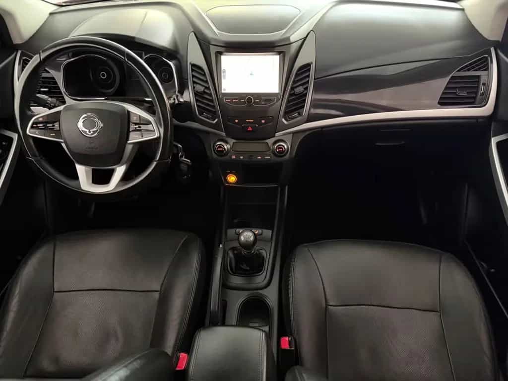 Ssangyong Korando Crystal 2x2 e-XDI 4WD+SHZ+NAVI 02/2018-photo-16