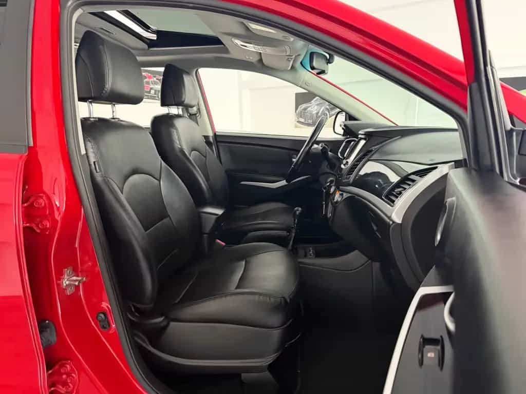 Ssangyong Korando Crystal 2x2 e-XDI 4WD+SHZ+NAVI 02/2018-photo-8